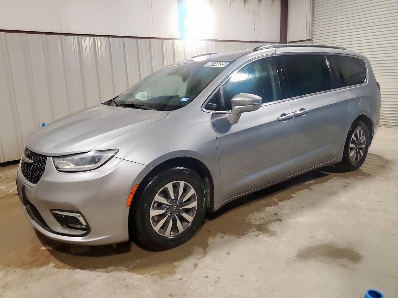 CHRYSLER PACIFICA T 2021