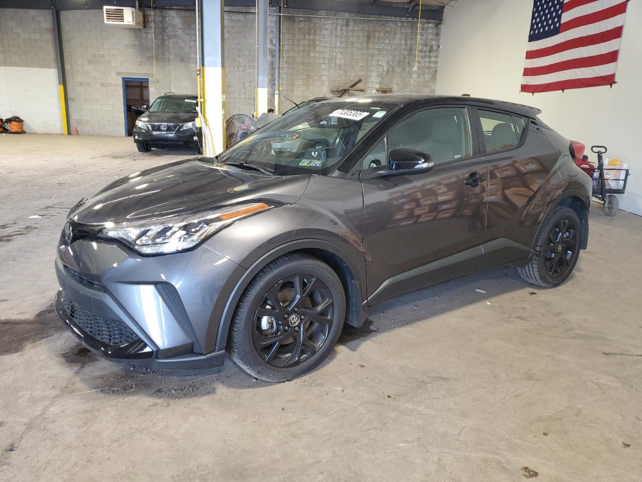 TOYOTA C-HR XLE 2021