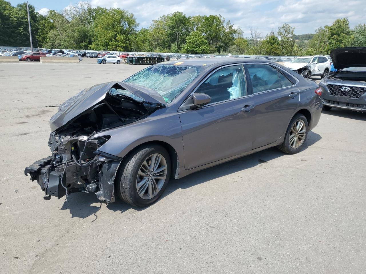 TOYOTA CAMRY LE 2015