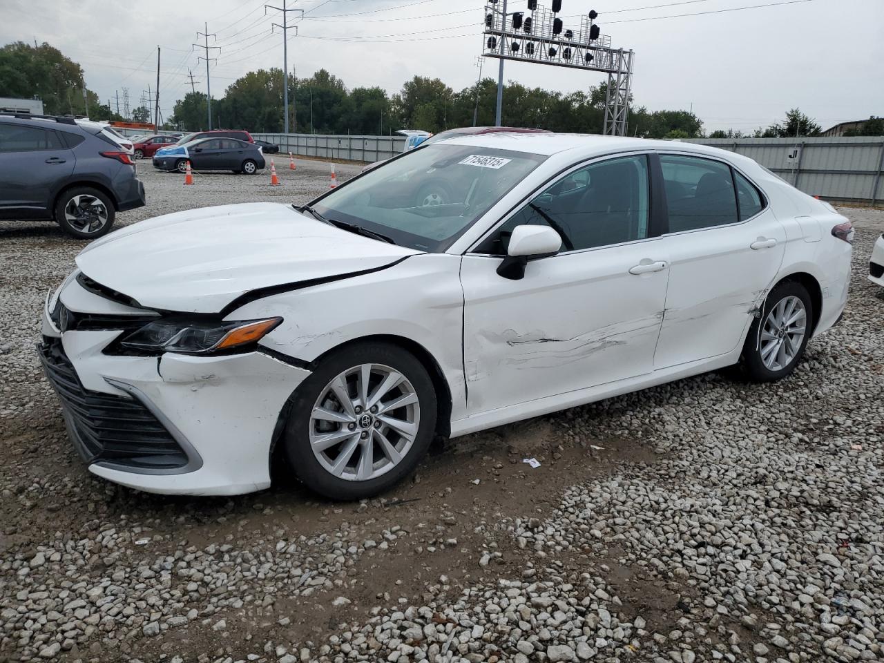 TOYOTA CAMRY LE 2023
