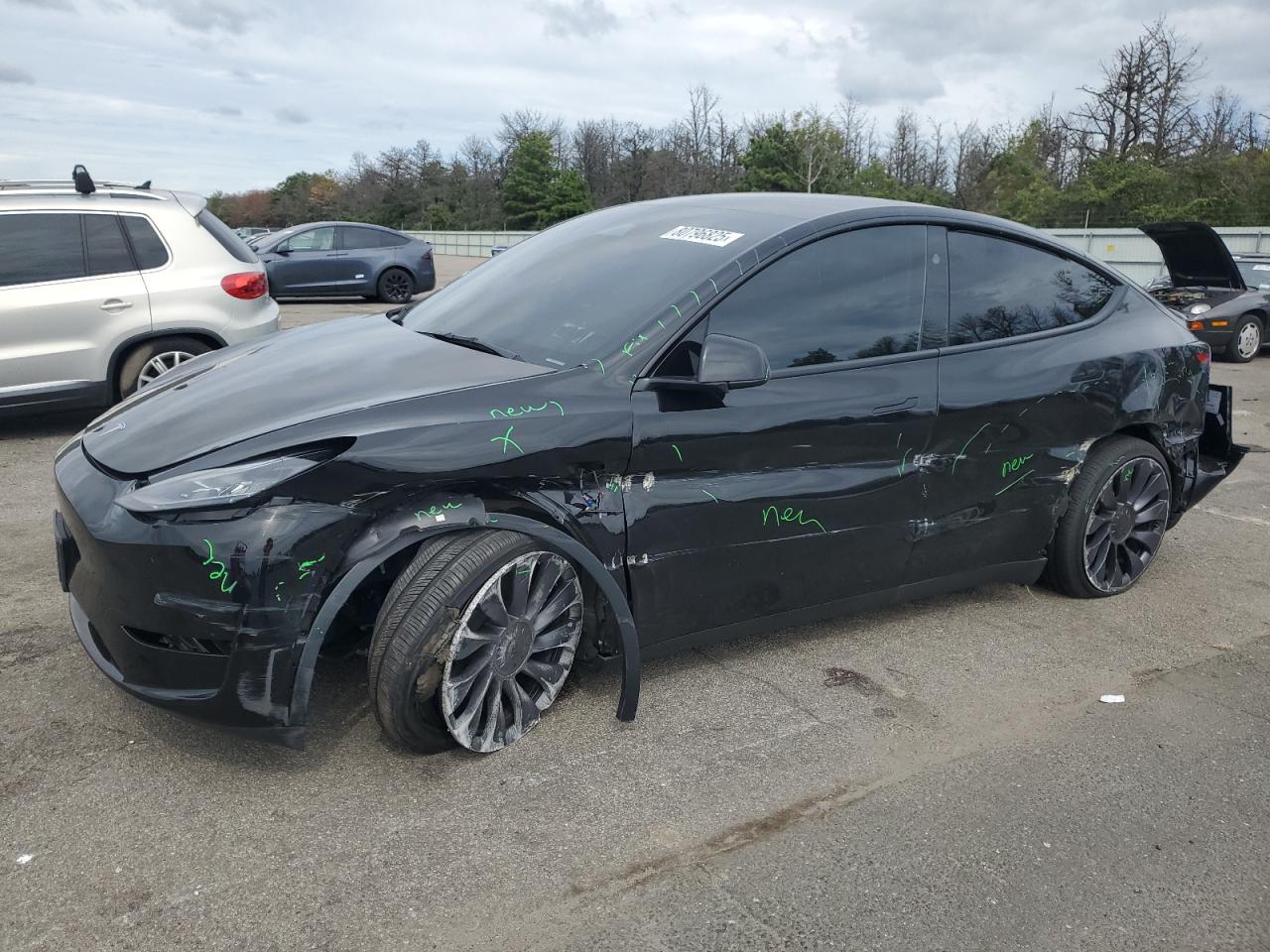 TESLA MODEL Y 2025