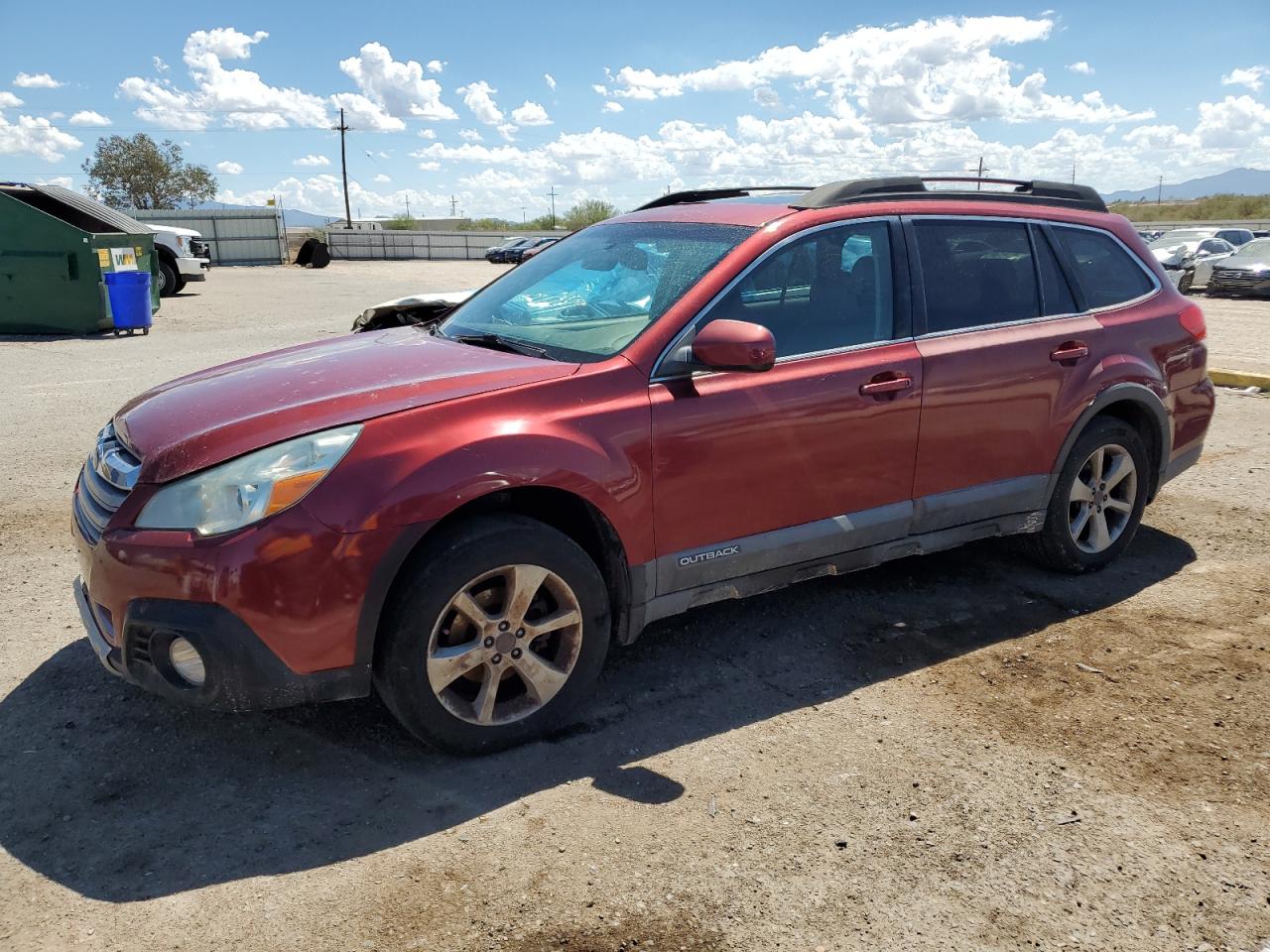 SUBARU OUTBACK 2. 2013