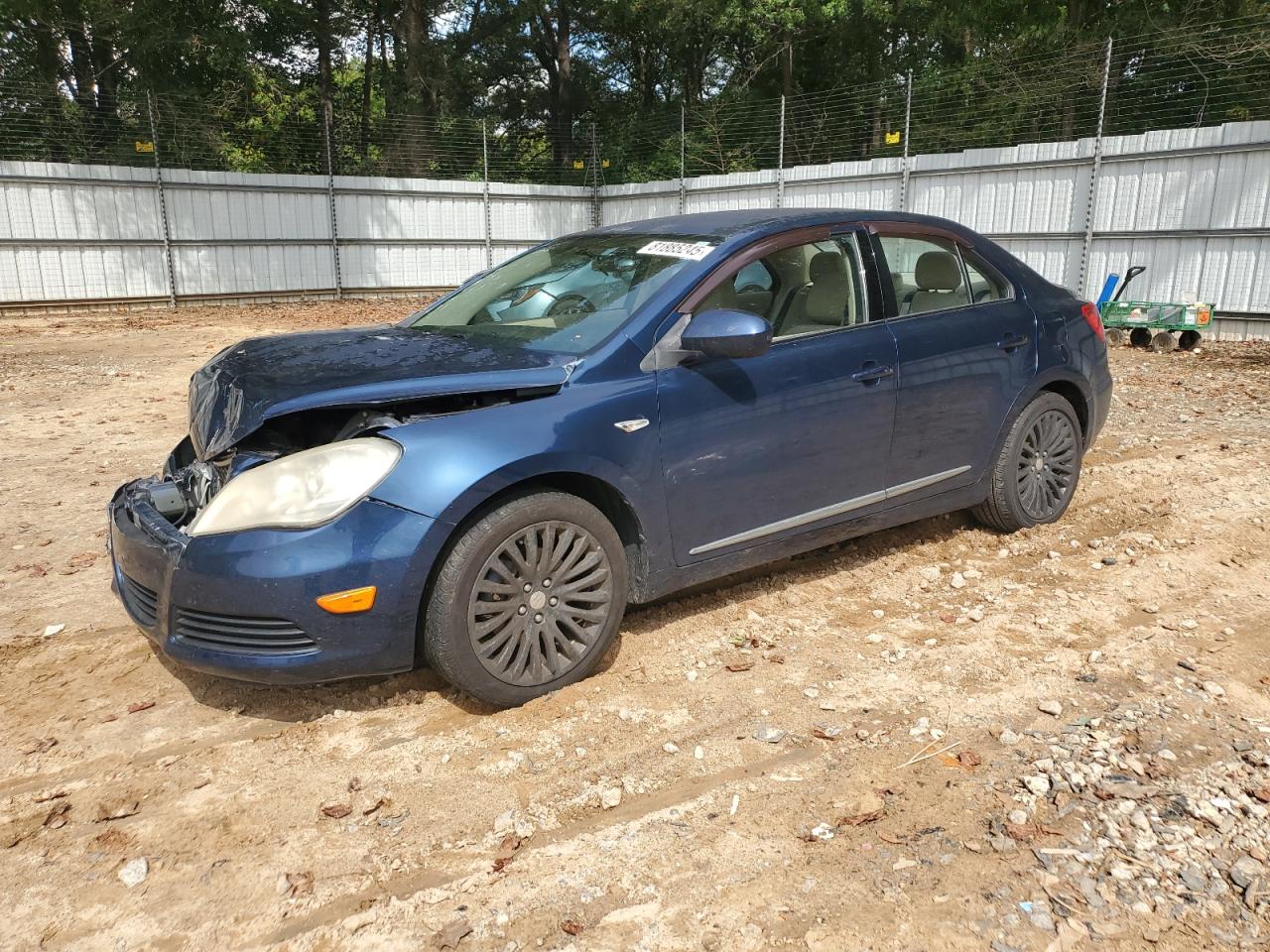 SUZUKI KIZASHI SE 2012