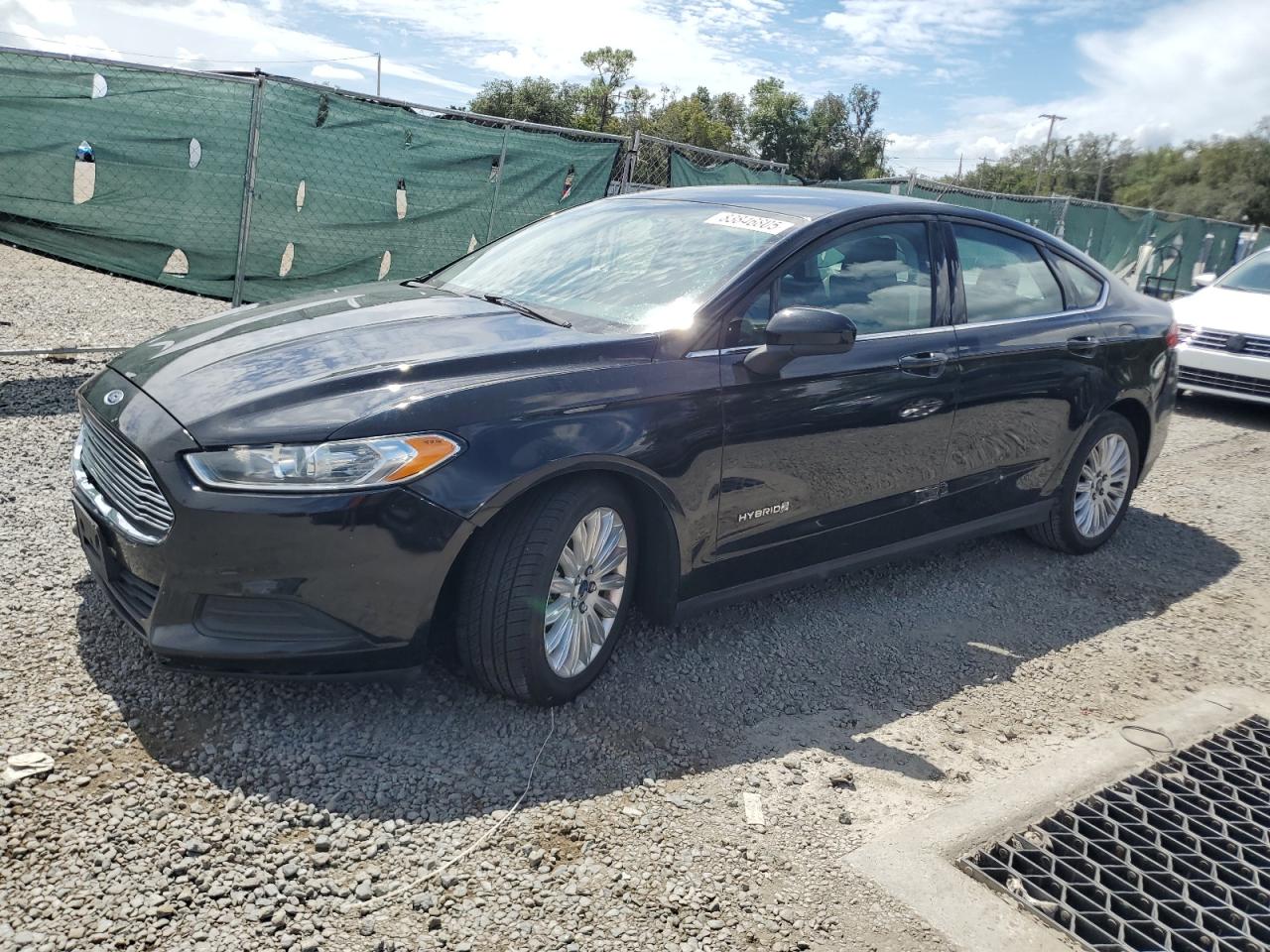 FORD FUSION S H 2016