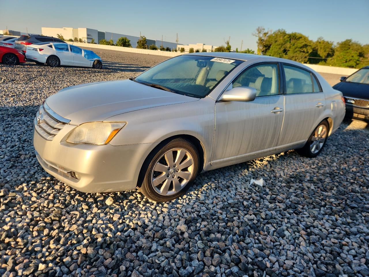 TOYOTA AVALON XL 2006