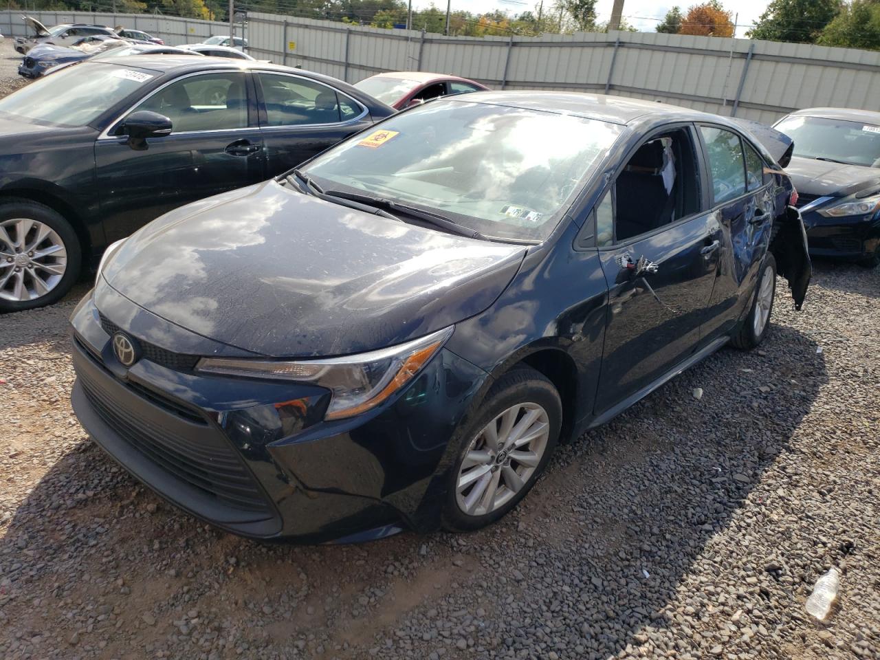 TOYOTA COROLLA LE 2024