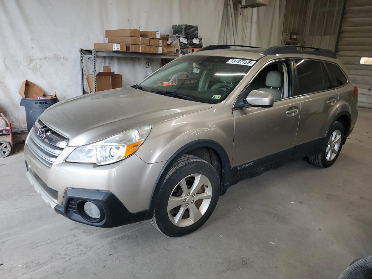 SUBARU OUTBACK 2. 2014