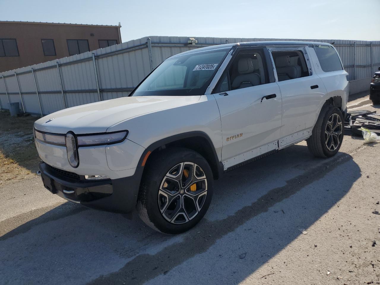 RIVIAN R1S ADVENT 2024