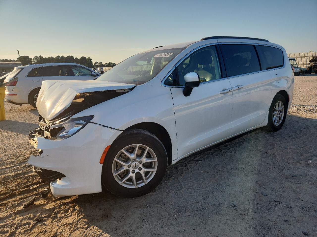 CHRYSLER VOYAGER LX 2021