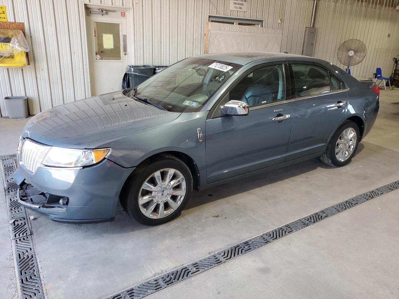 LINCOLN MKZ 2011