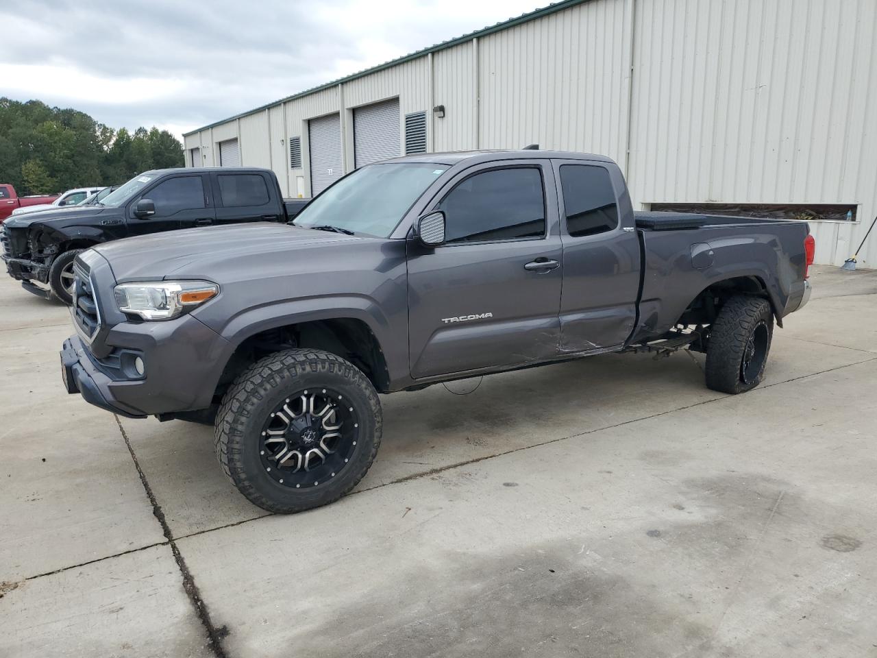 TOYOTA TACOMA ACCESS CAB 2016