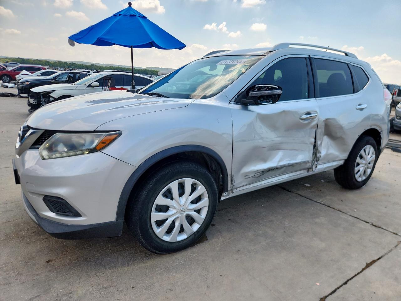 NISSAN ROGUE 2016