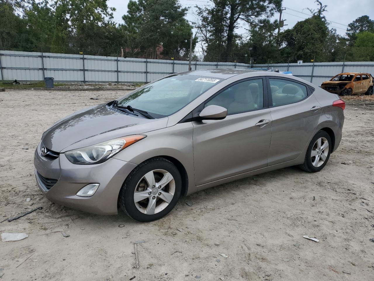 HYUNDAI ELANTRA GLS 2013
