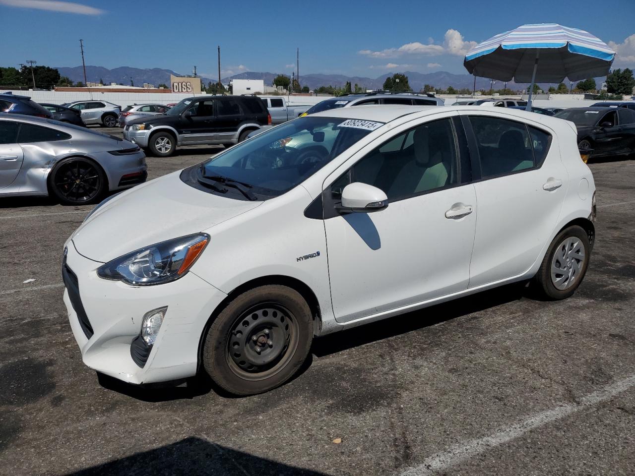 TOYOTA PRIUS C 2016