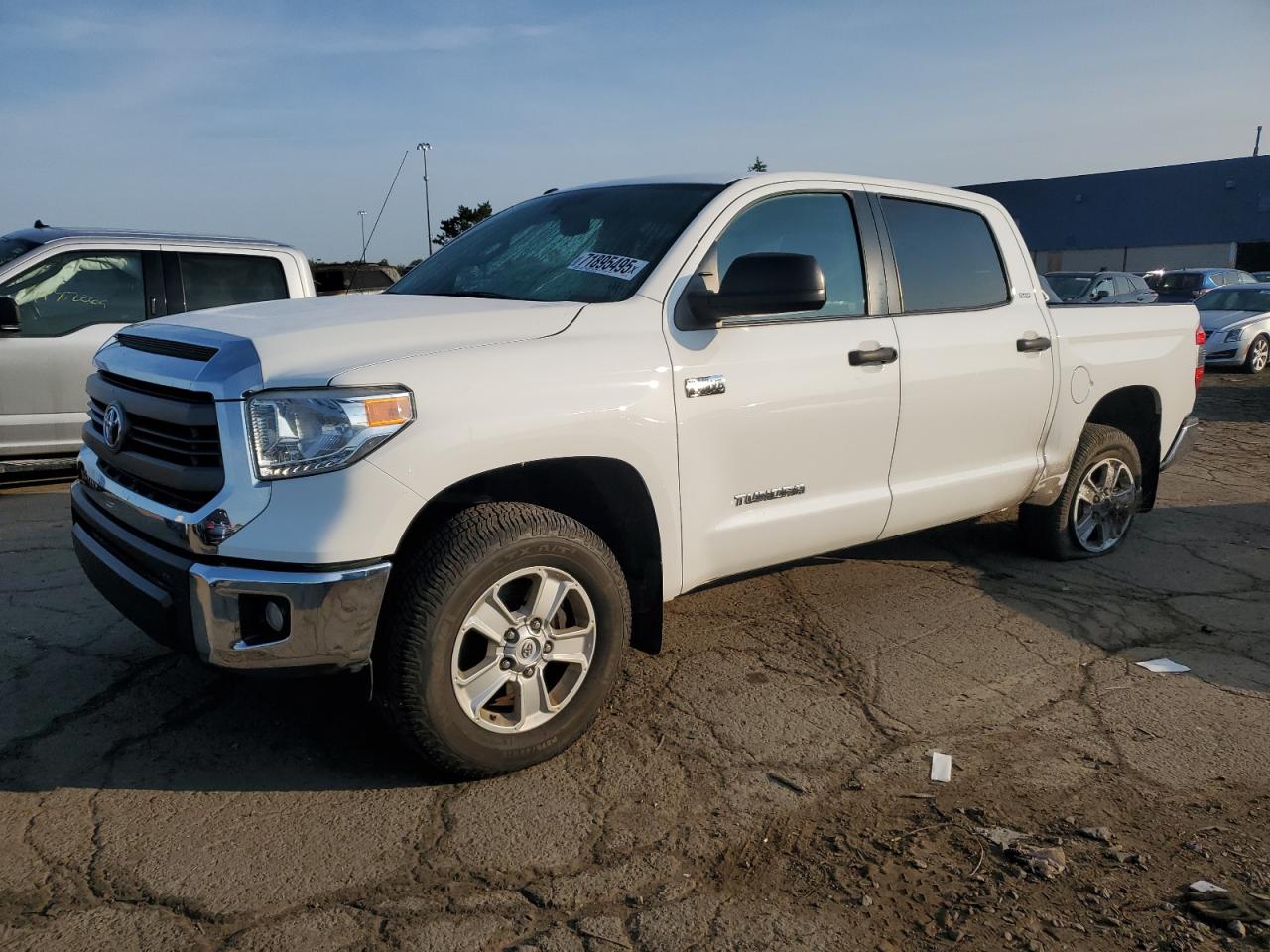 TOYOTA TUNDRA CRE 2014
