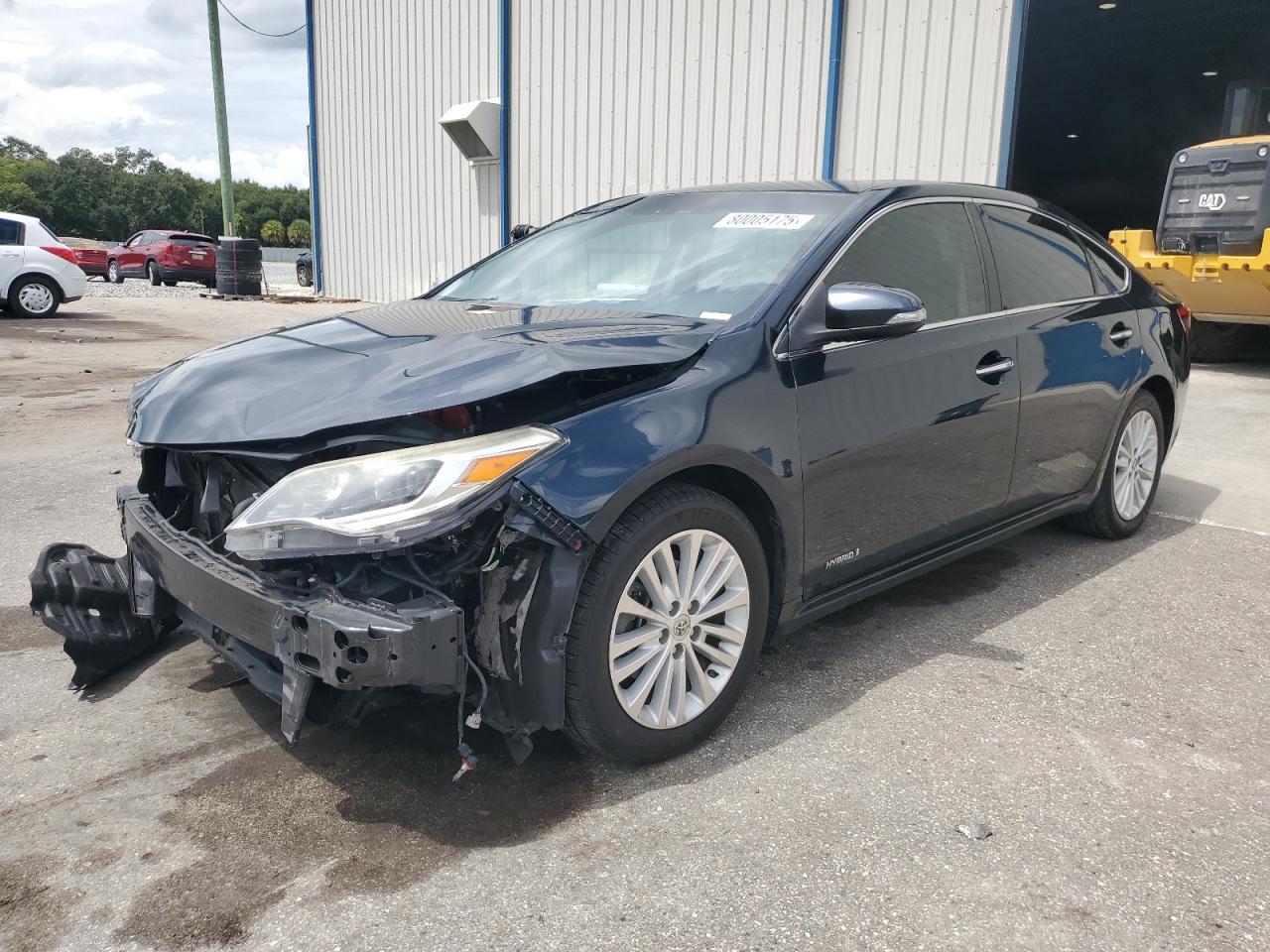 TOYOTA AVALON HYBRID 2015