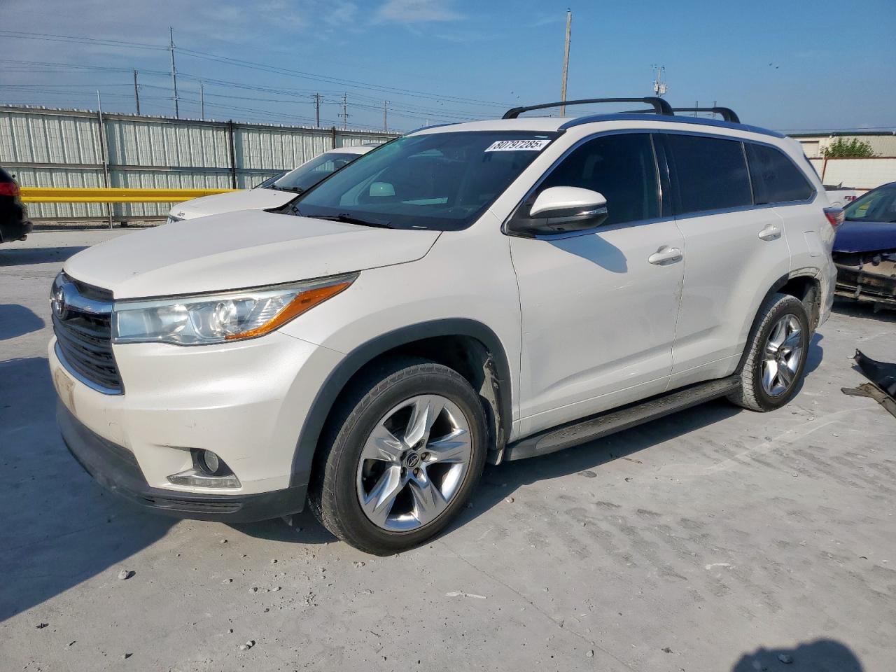 TOYOTA HIGHLANDER 2016