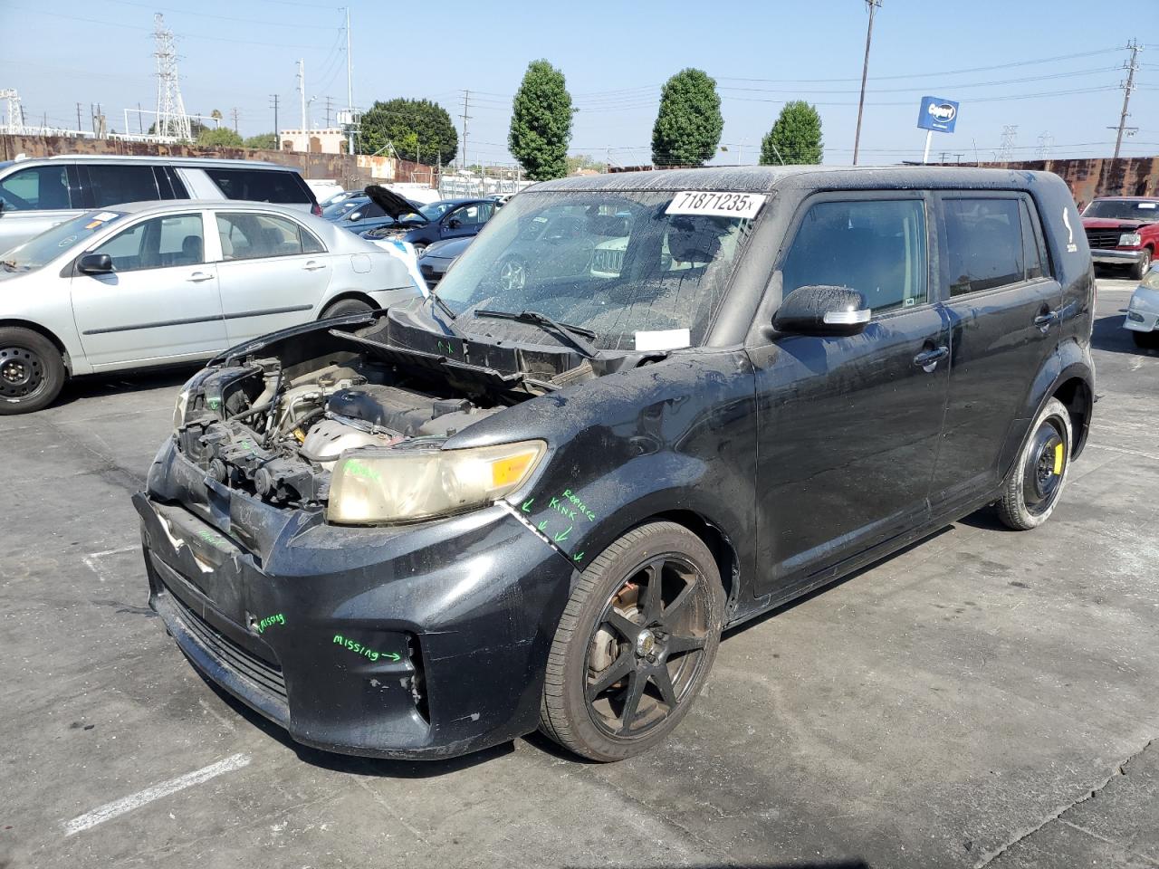 TOYOTA SCION XB 2013