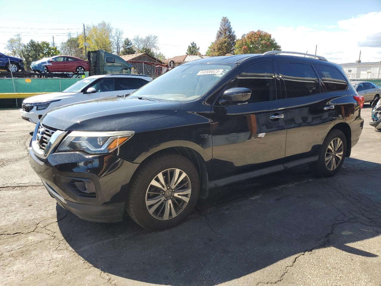 NISSAN PATHFINDER 2017