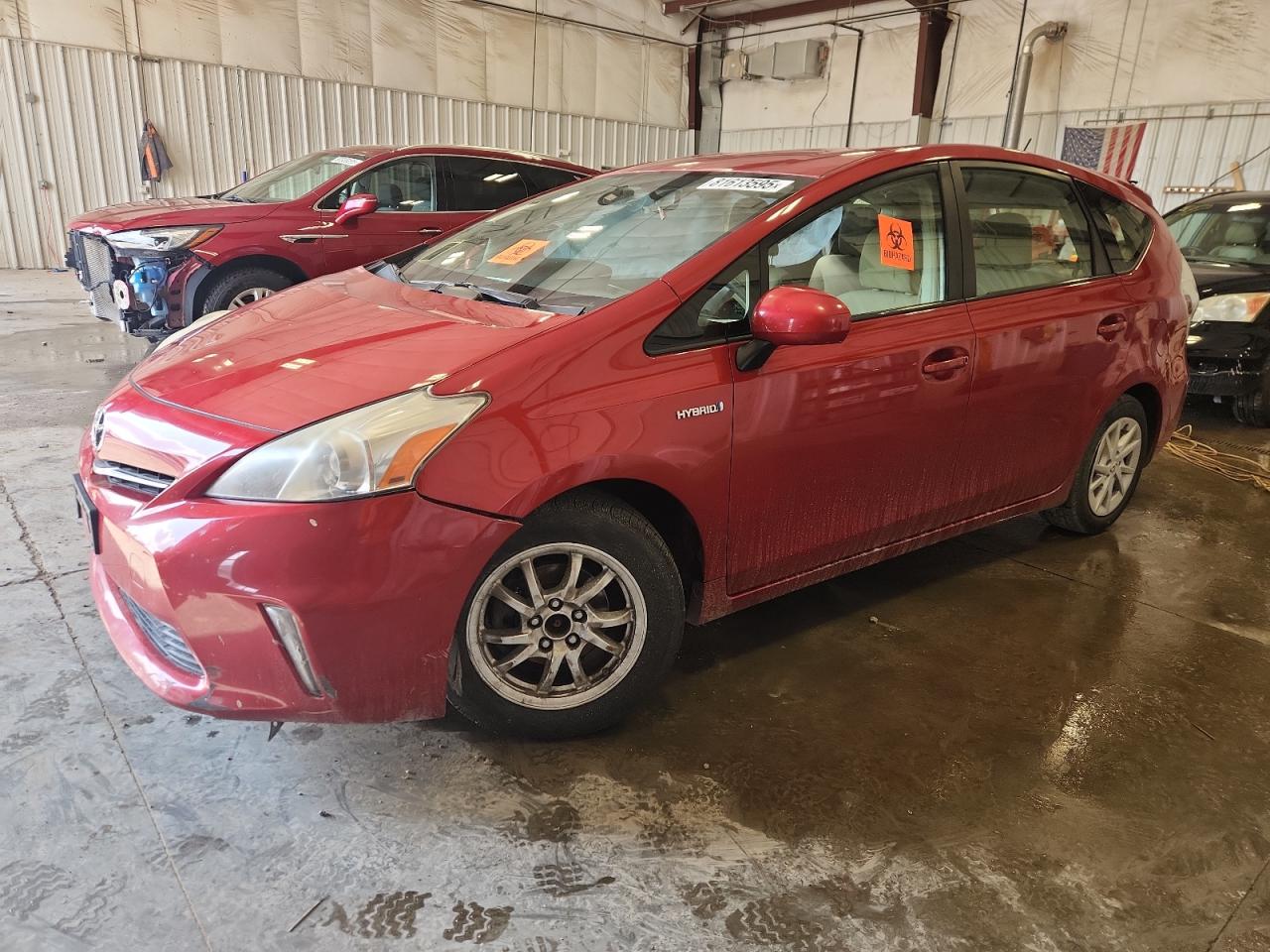 TOYOTA PRIUS V 2012