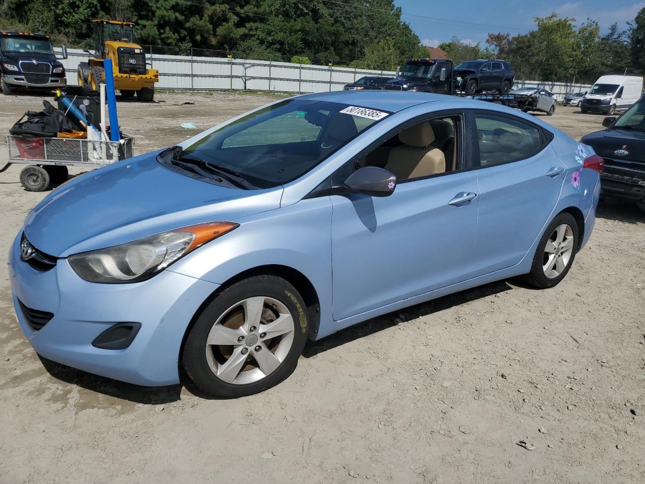 HYUNDAI ELANTRA GL 2011