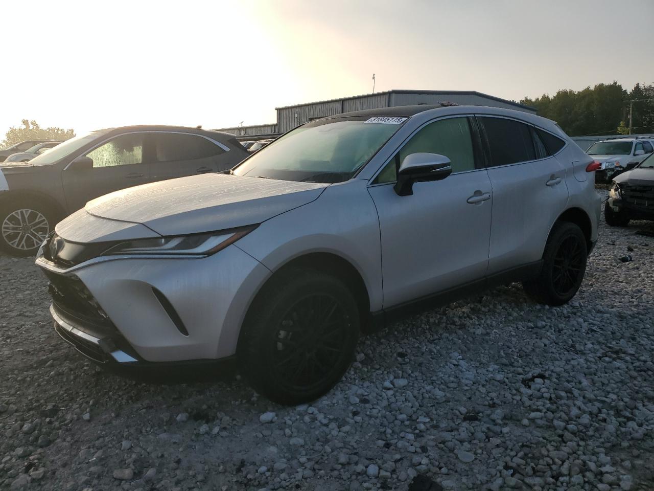 TOYOTA VENZA LE 2022