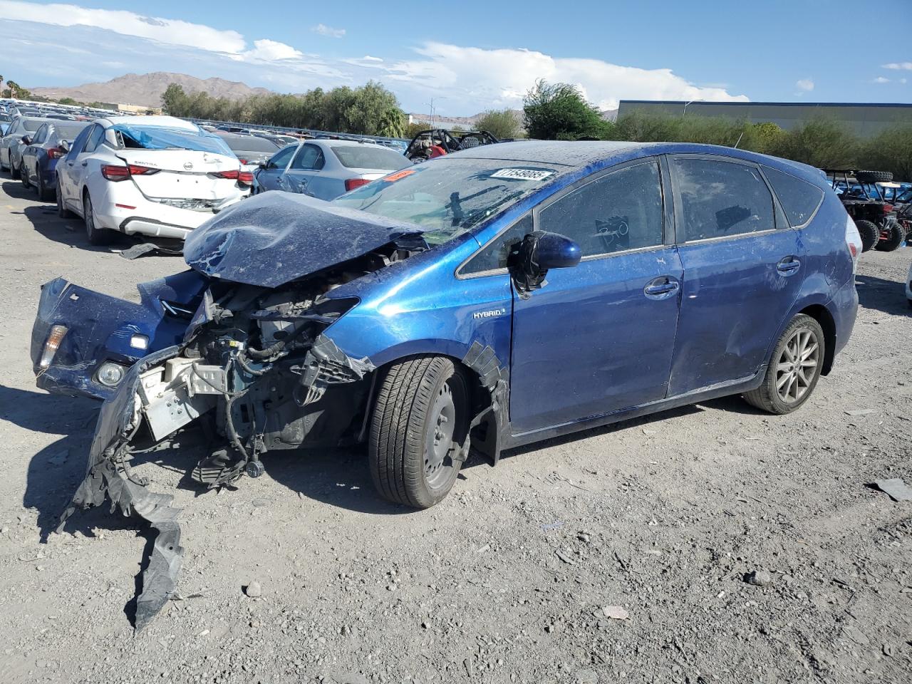 TOYOTA PRIUS V 2014