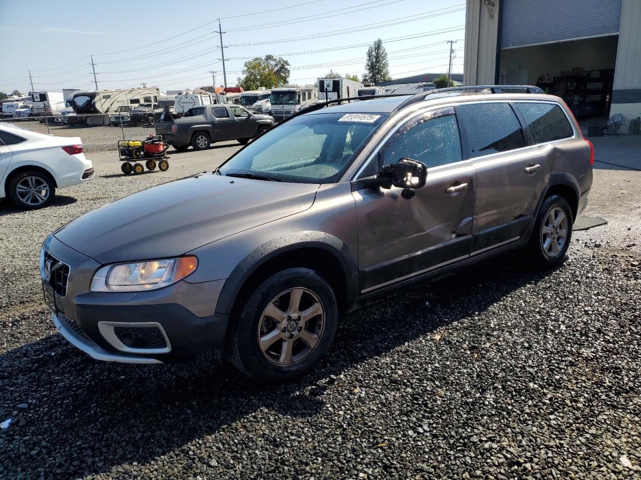 VOLVO XC70 3.2 2011