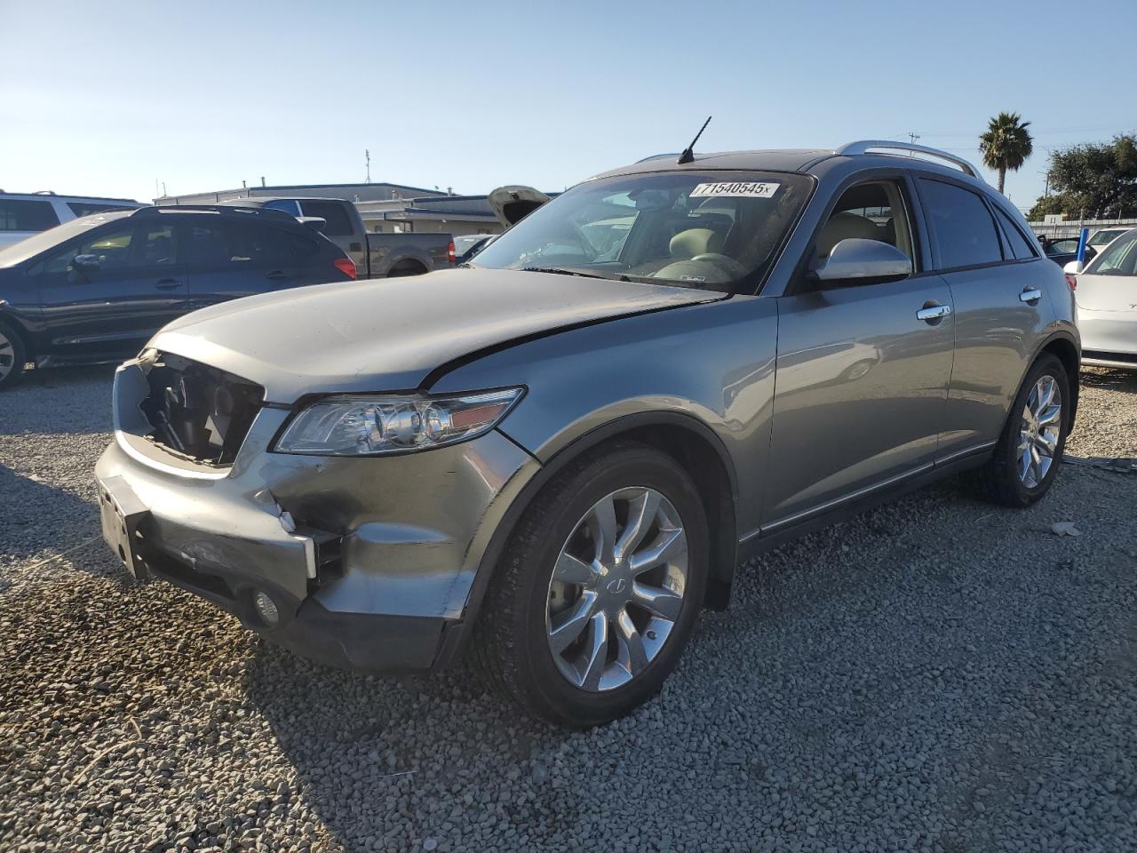 INFINITI FX35 2004