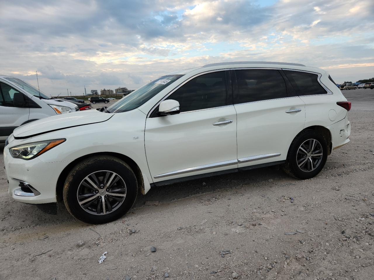 INFINITI QX60 2018