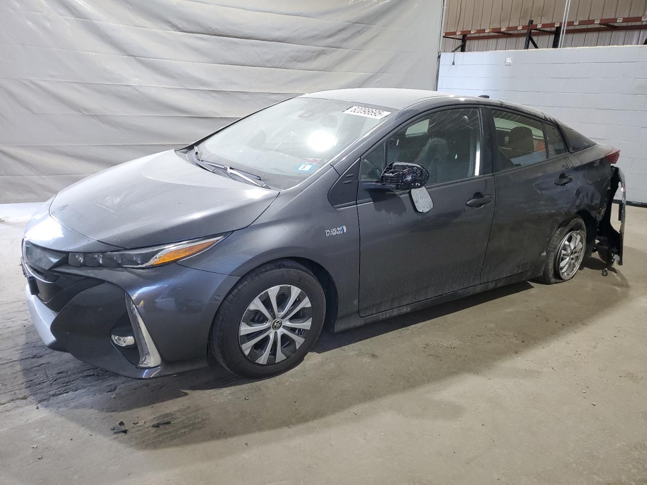 TOYOTA PRIUS PRIME LE 2021