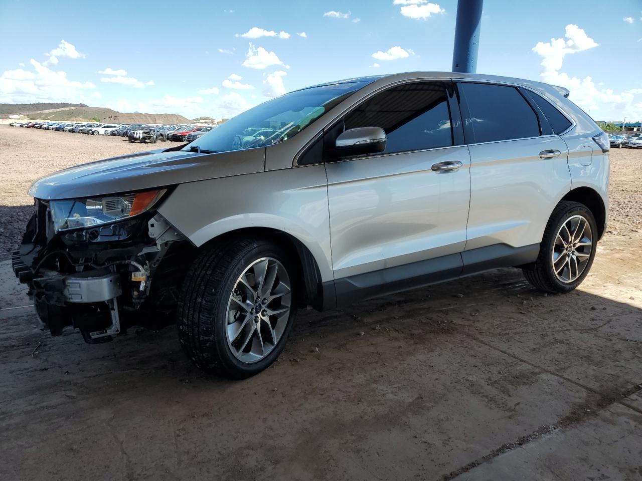 FORD EDGE TITAN 2016