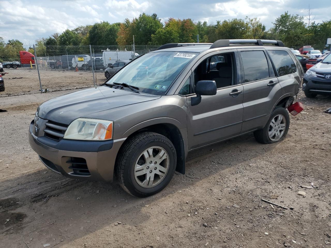MITSUBISHI ENDEAVOR L 2005