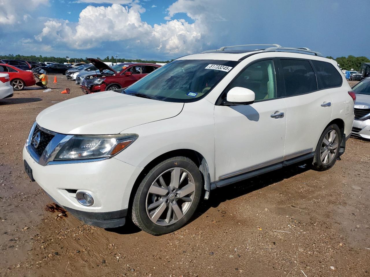 NISSAN PATHFINDER 2015