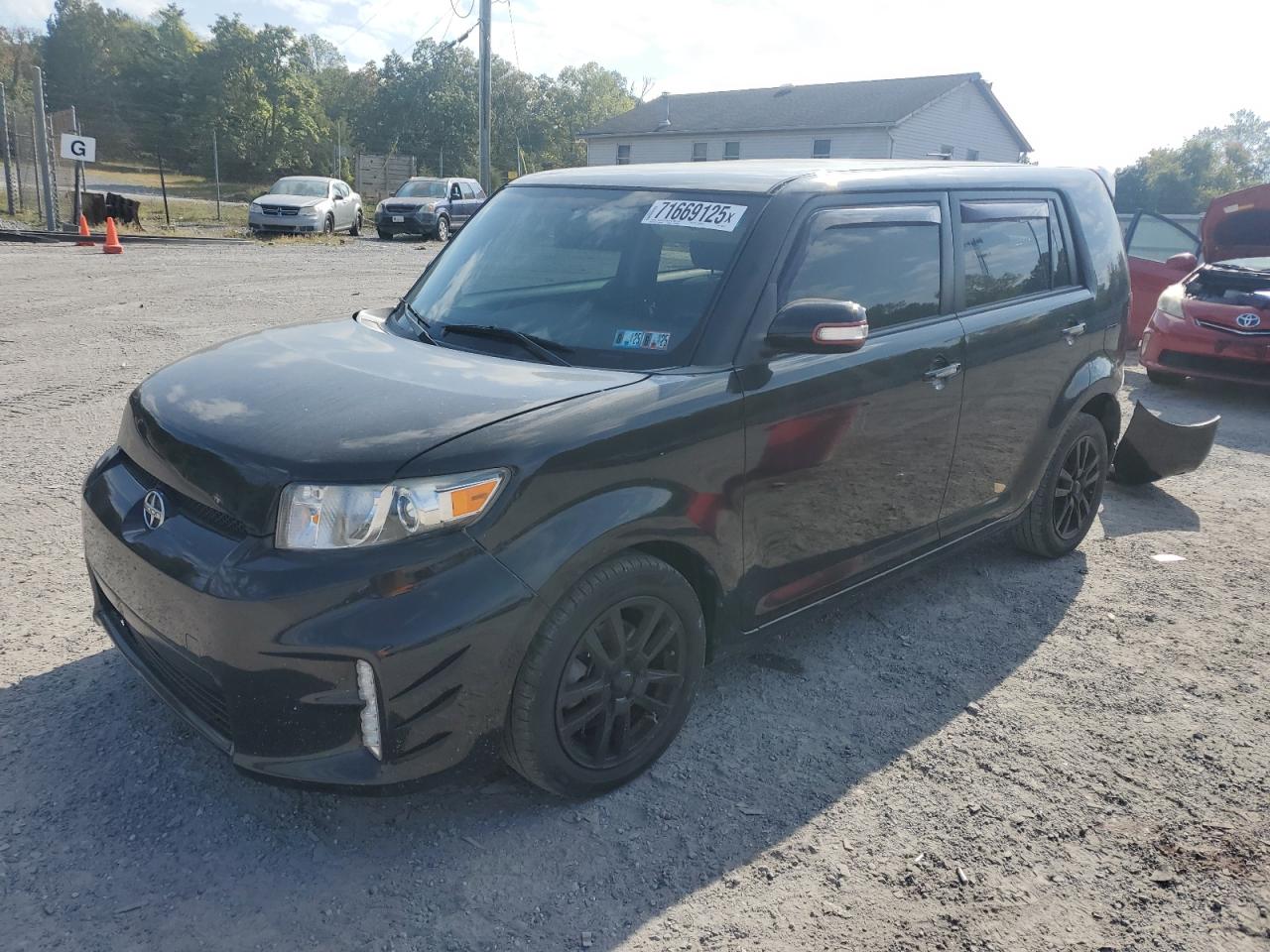 TOYOTA SCION XB 2015