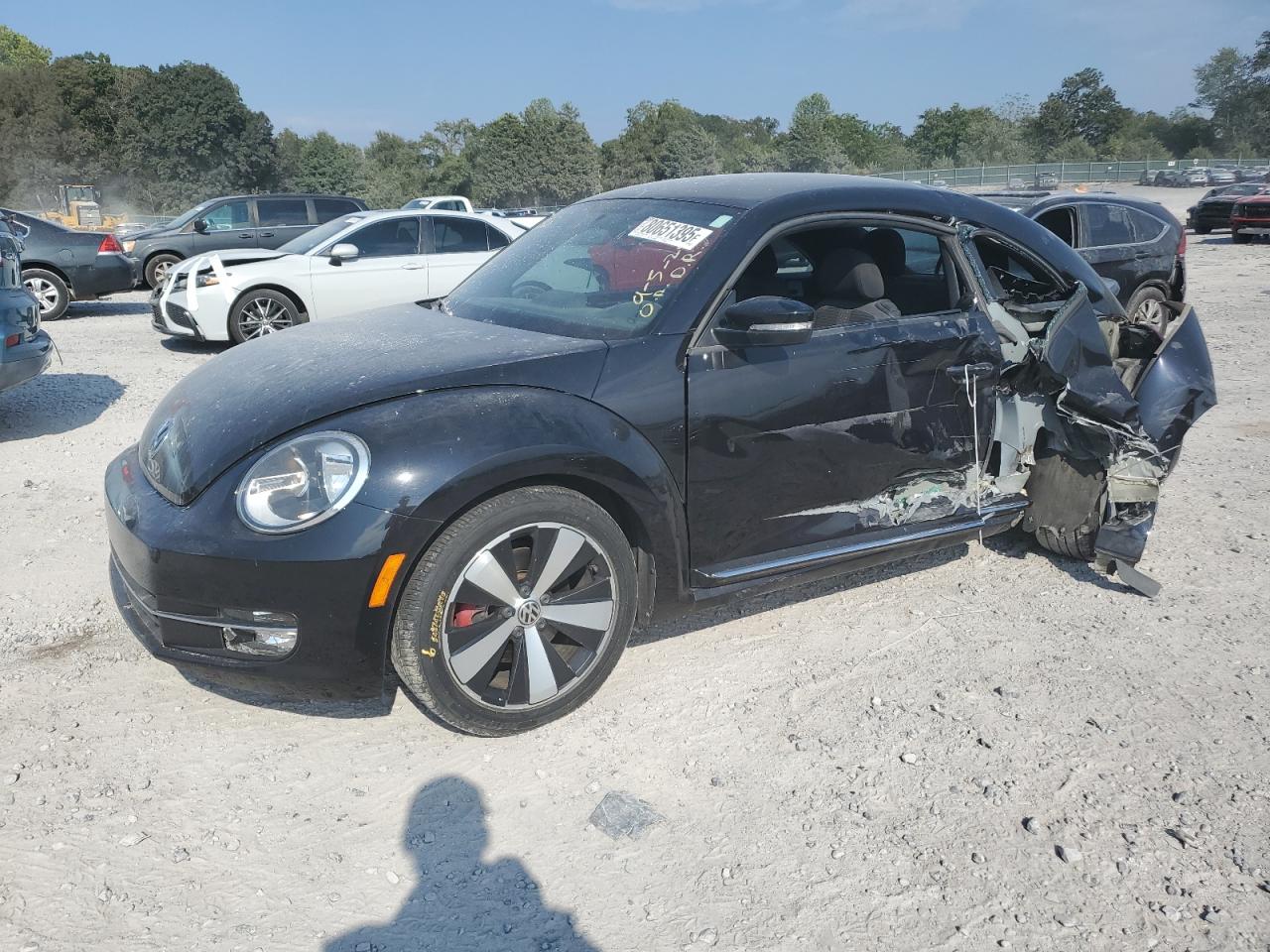 VOLKSWAGEN BEETLE TURBO 2013