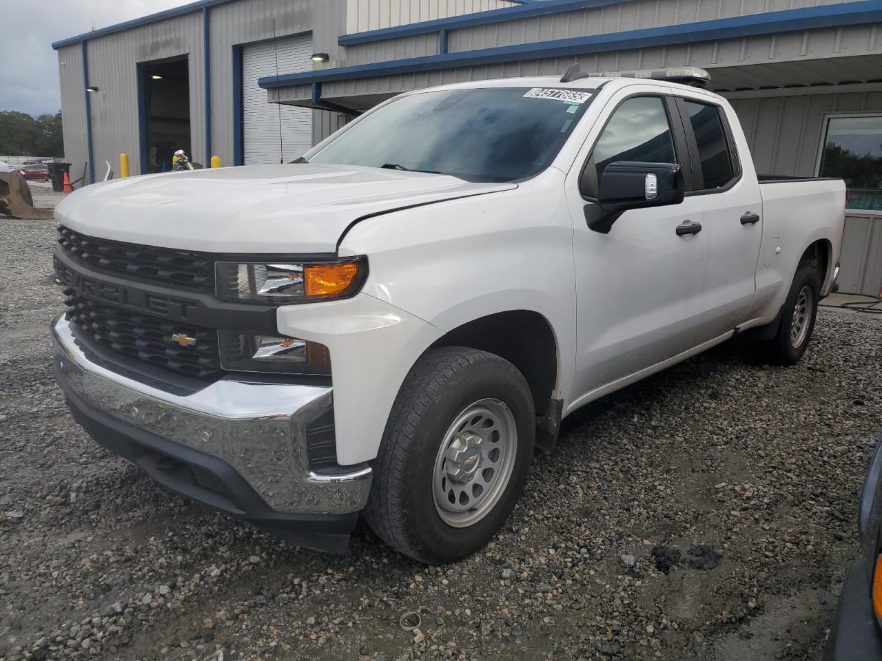 CHEVROLET SILVERADO 2022