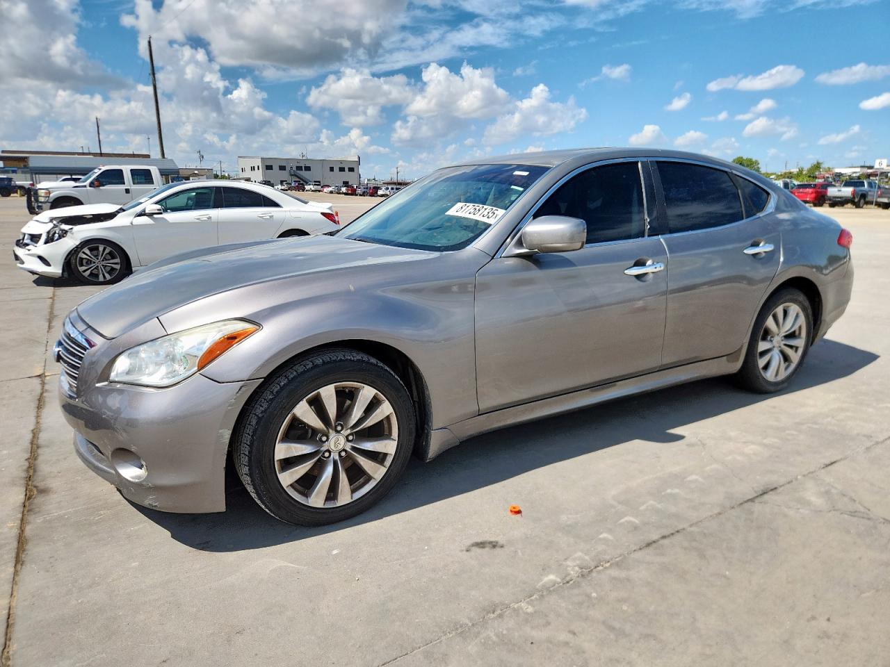 INFINITI M37 2012