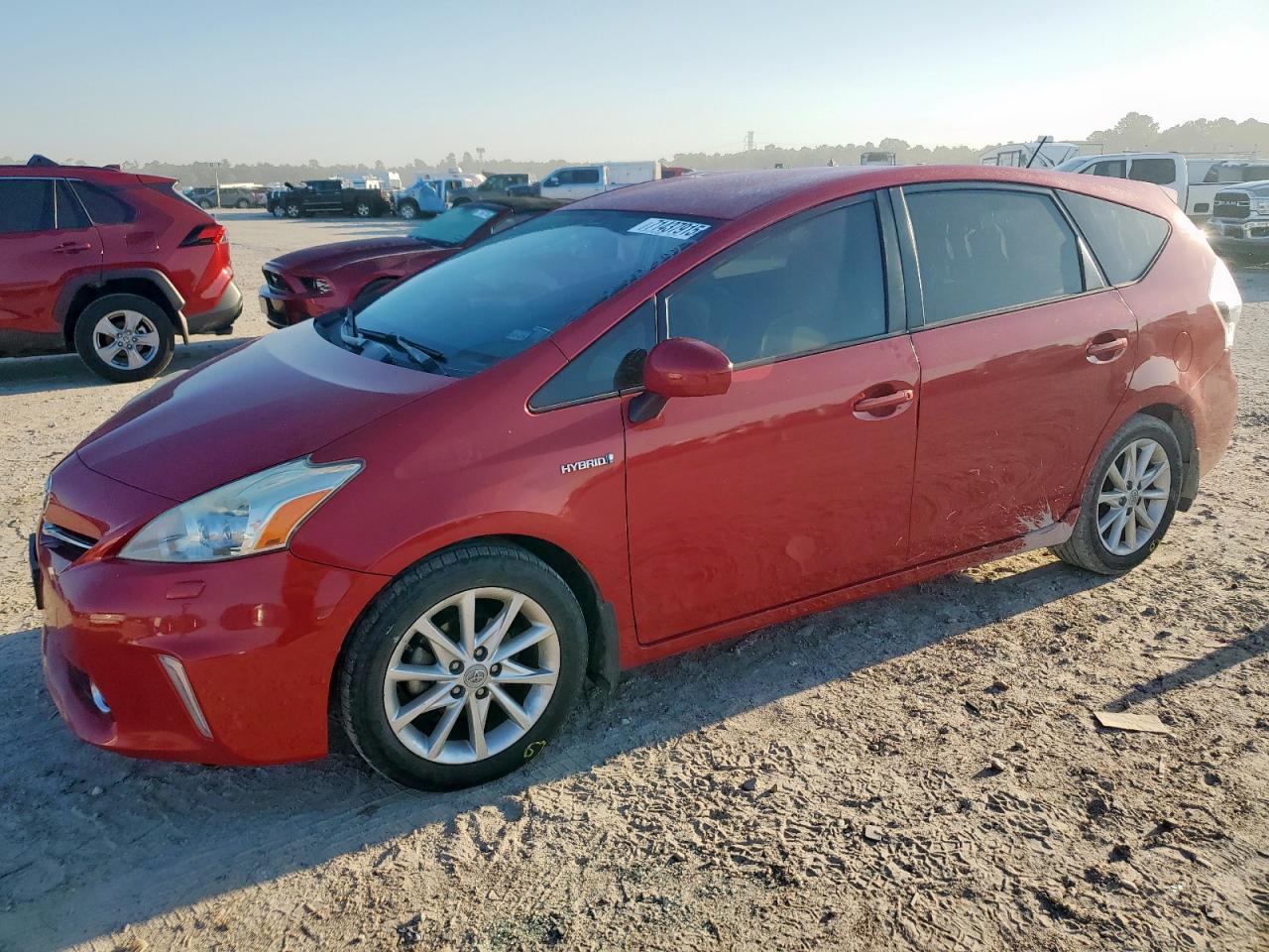 TOYOTA PRIUS V 2013