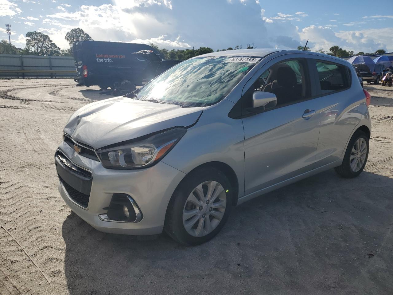 CHEVROLET SPARK 1LT 2018