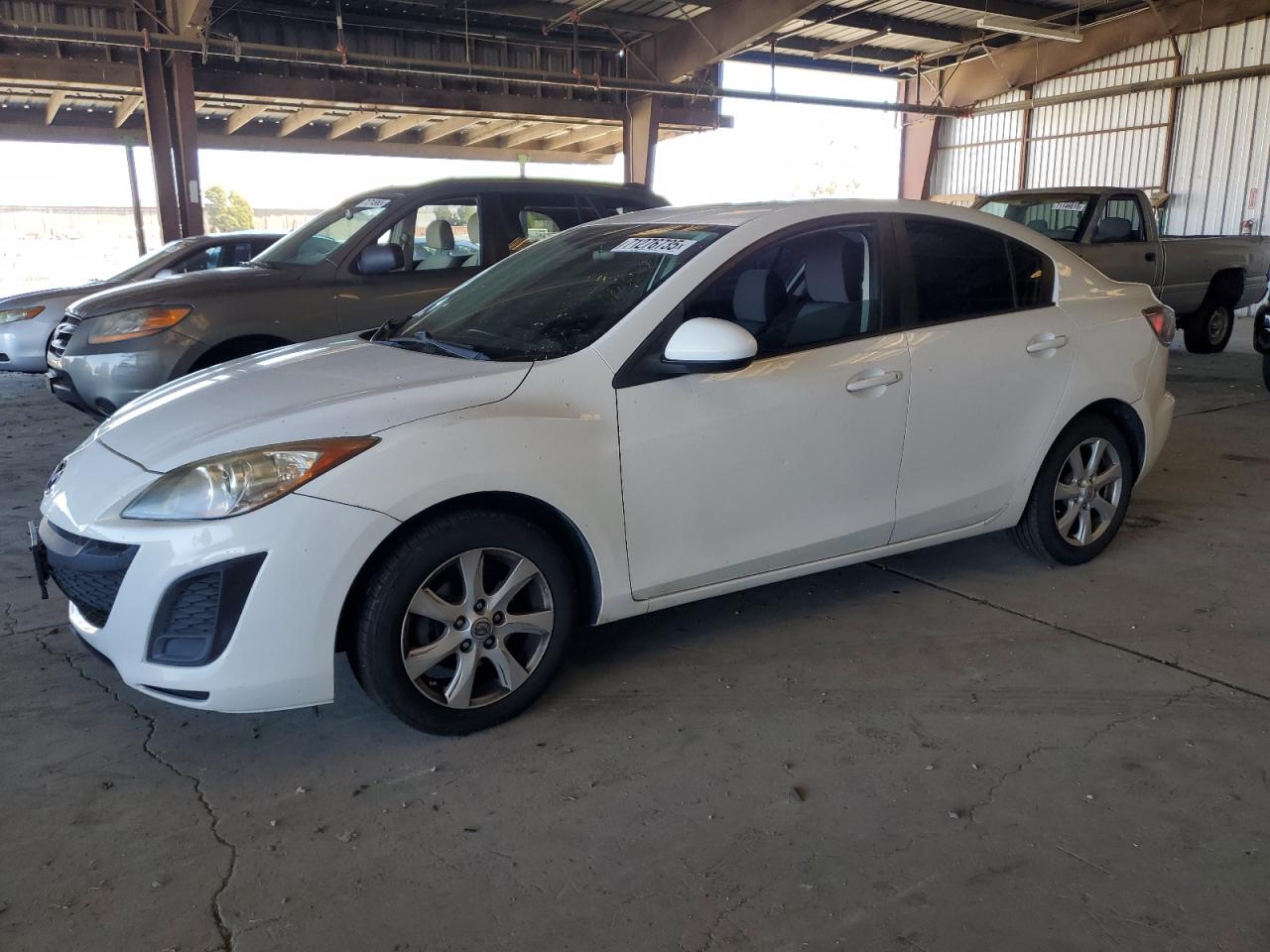 MAZDA 3 I 2011