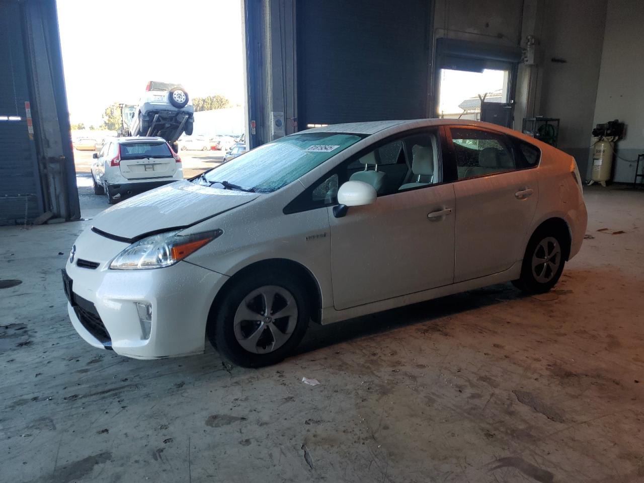 TOYOTA PRIUS 2014