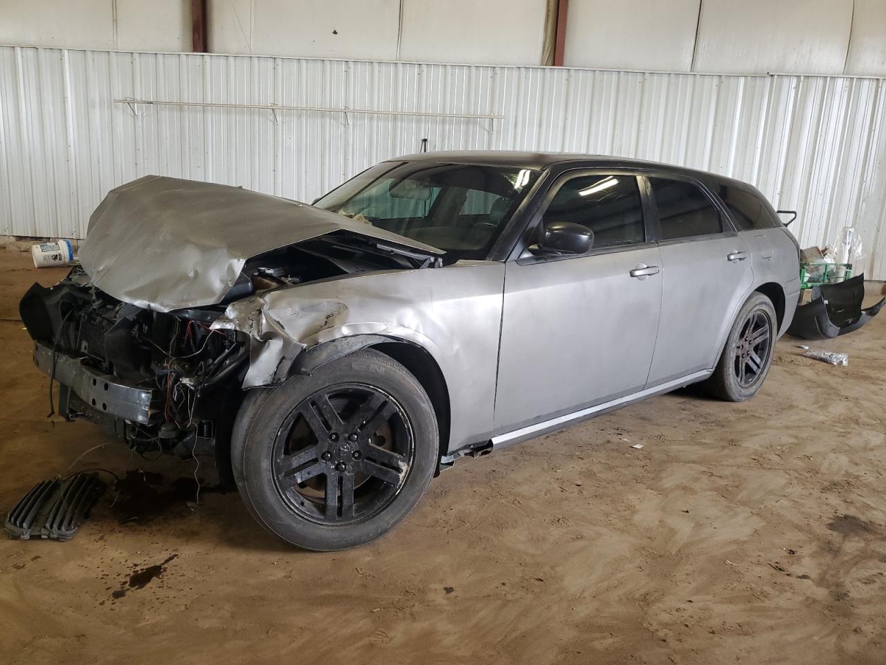 DODGE MAGNUM R/T 2006