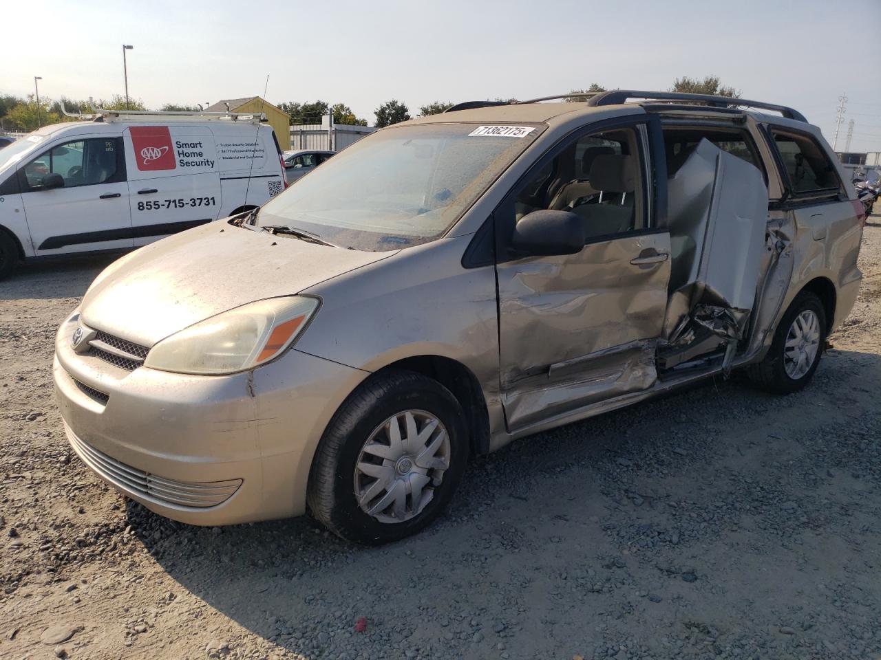 TOYOTA SIENNA CE 2005