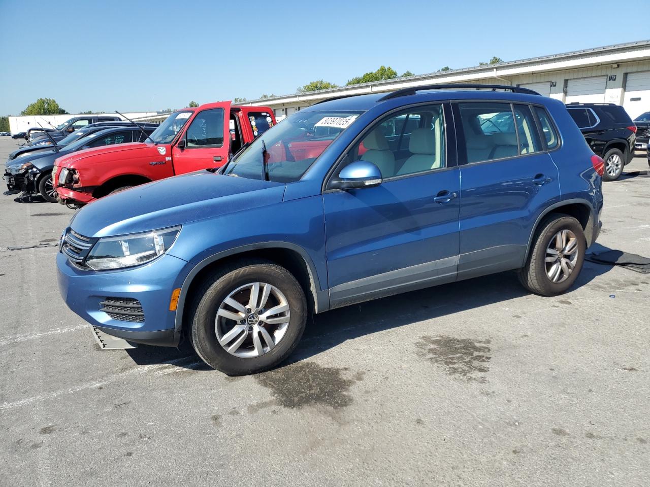 VOLKSWAGEN TIGUAN S 2017
