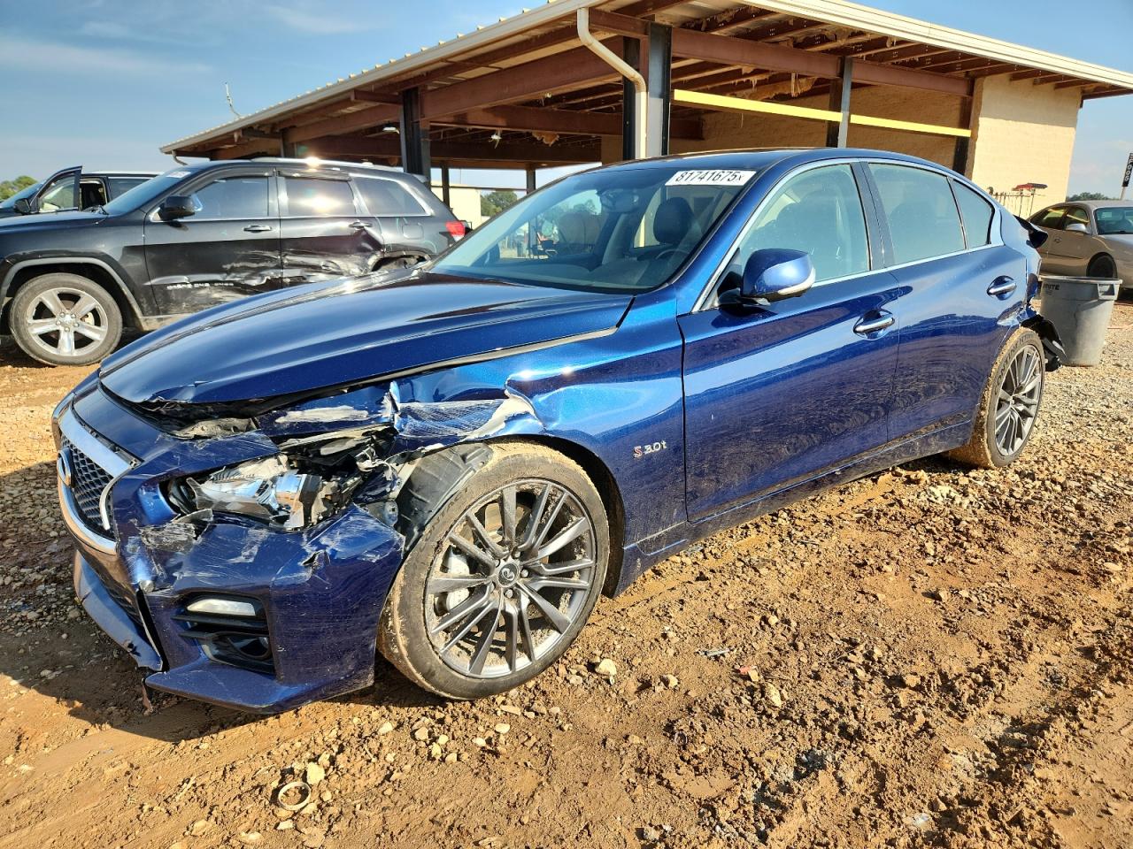 INFINITI Q50 RED SPORT 400 2016