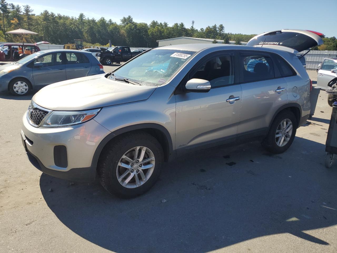 KIA SORENTO LX 2014