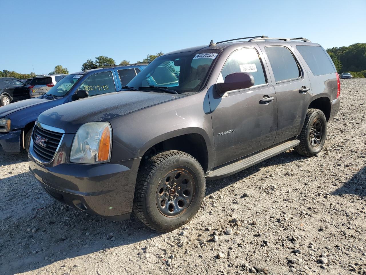 GMC YUKON SLT 2011