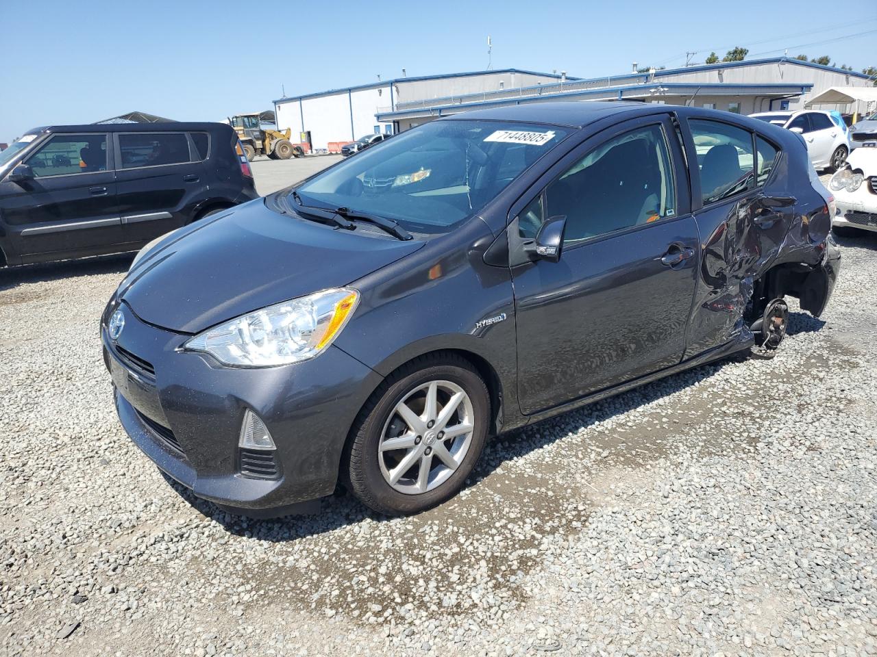 TOYOTA PRIUS C 2013