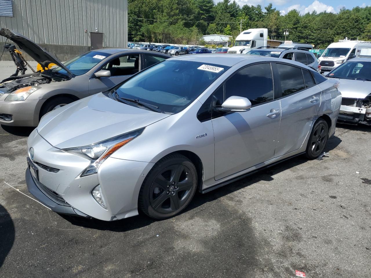 TOYOTA PRIUS 2017